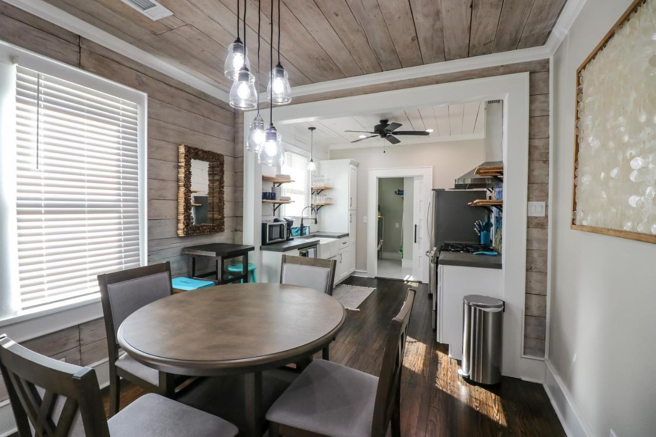 Dog-Friendly Stylish Super Cozy Home Fabulous Patio And Perfect Location Galveston Exterior photo